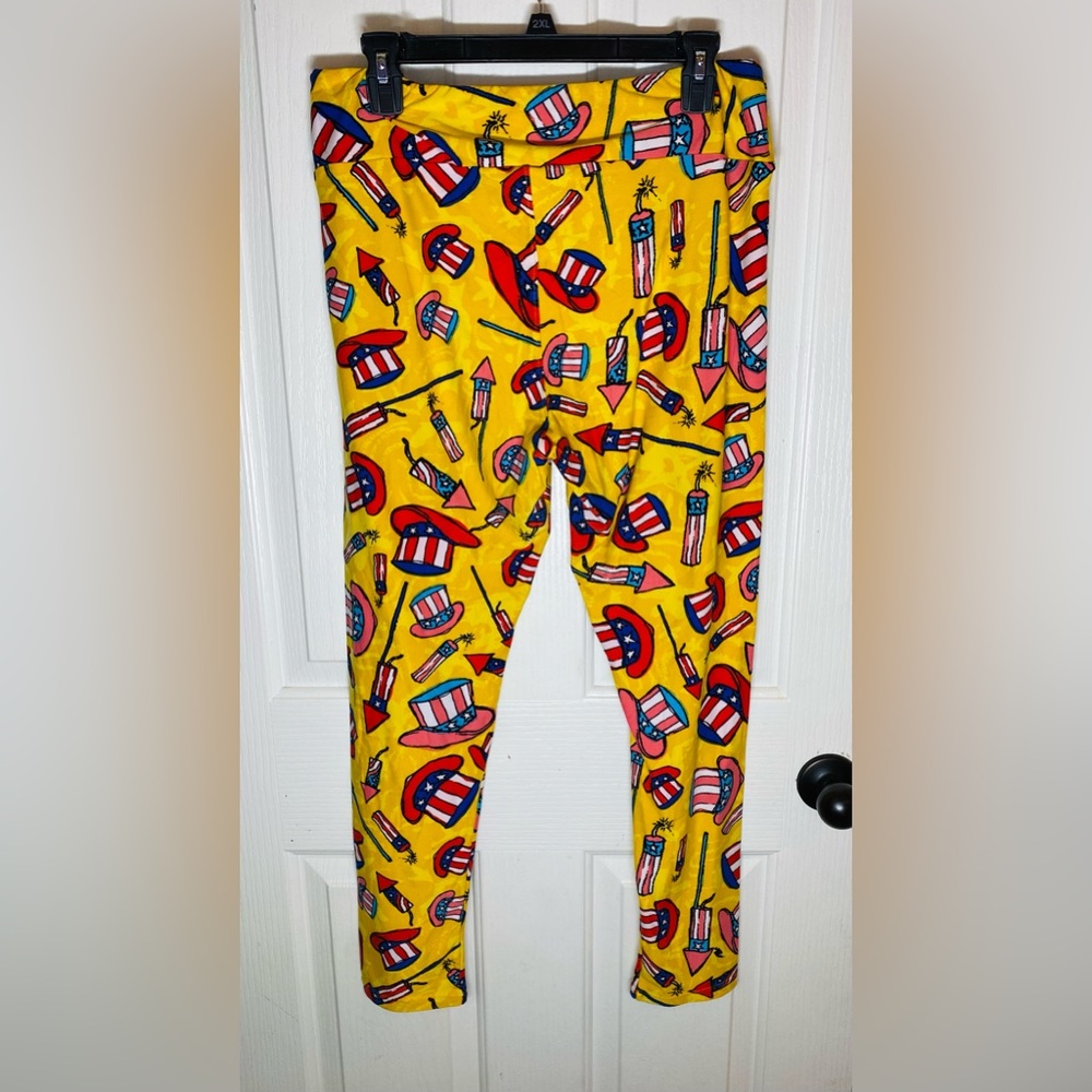 Lularoe Fourth of July leggings size tall and curvy